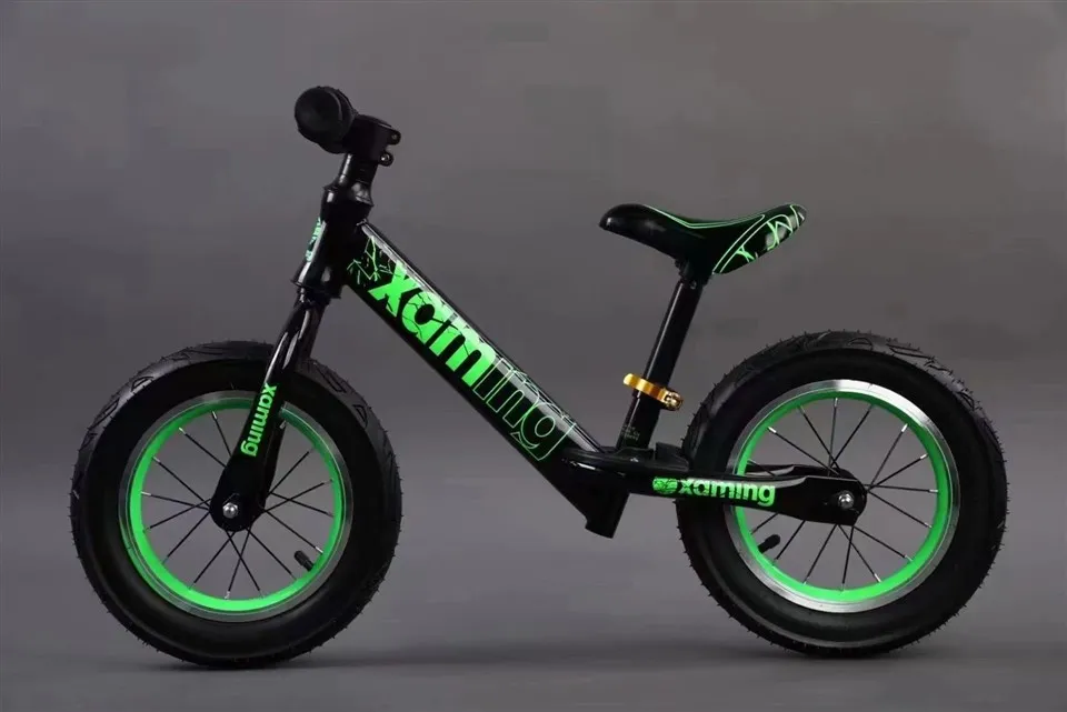 Bicicletta senza pedali